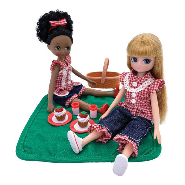 Lottie Sada Piknik v parku Lottie Sada Piknik v parku